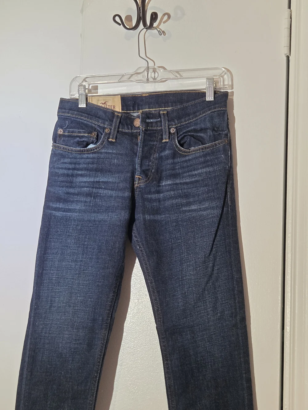 Hollister slim fit